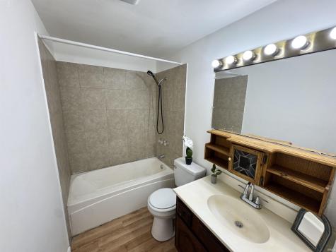 2219 W Bulla Street South Bend IN 46628