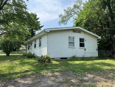 2219 W Bulla Street South Bend IN 46628