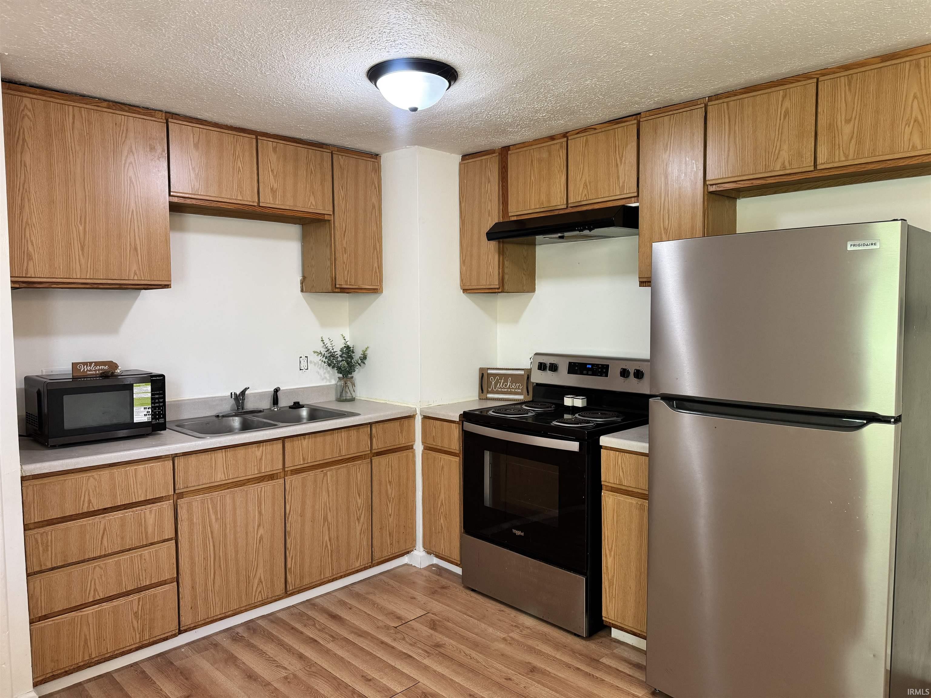 2219 W Bulla Street South Bend IN 46628