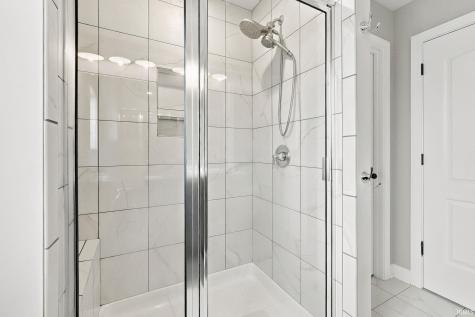 9682 Banbury Trail Fort Wayne IN 46818