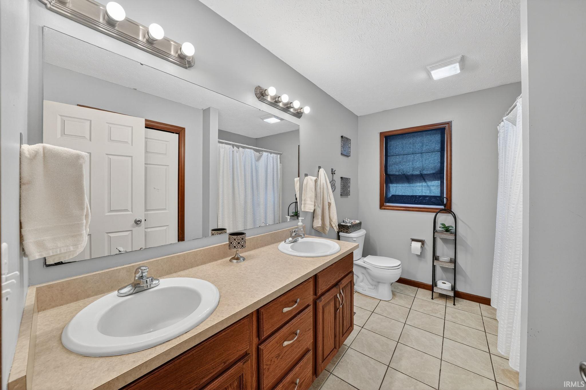 10175 Conover Drive Granger IN 46530