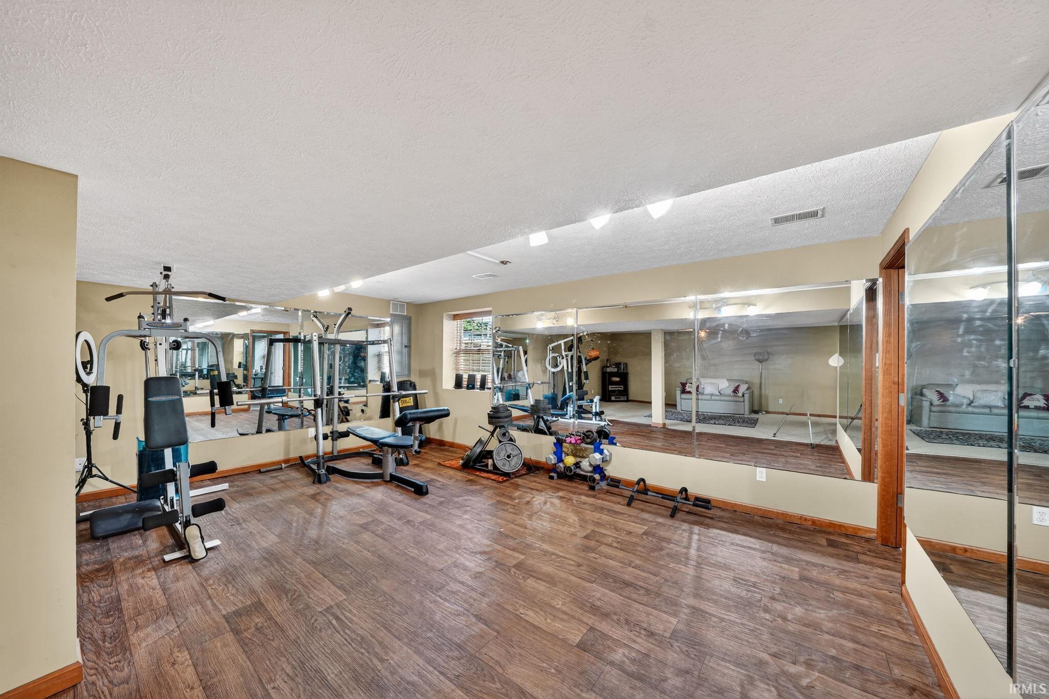 10175 Conover Drive Granger IN 46530