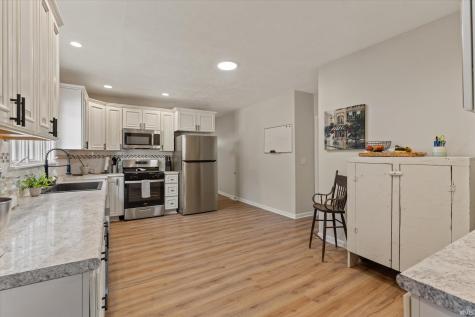 930 S 28th Street South Bend IN 46615