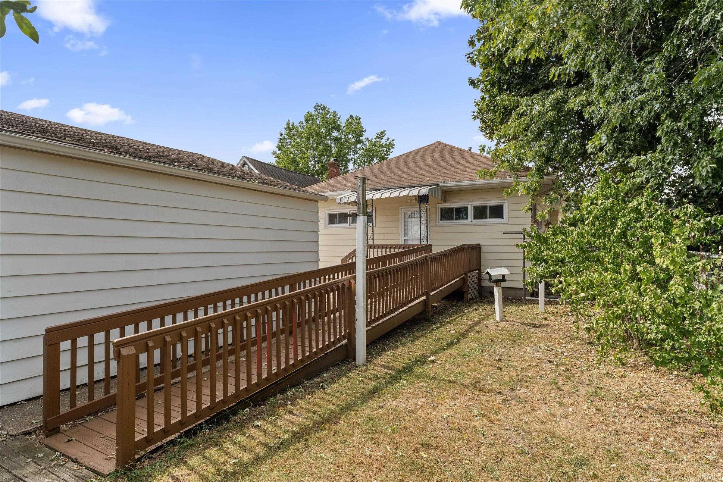 930 S 28th Street South Bend IN 46615