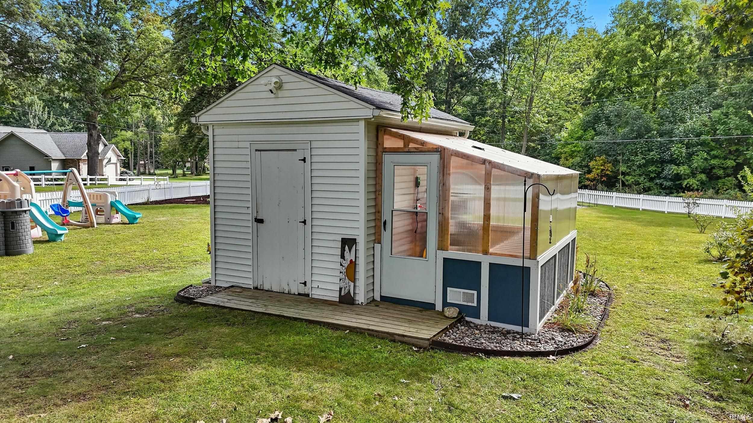 1630 S 485 E Lagrange IN 46795