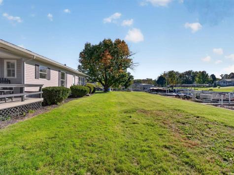 11696 N Treasure Island Drive Cromwell IN 46732