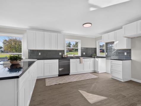 11696 N Treasure Island Drive Cromwell IN 46732