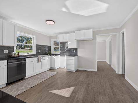 11696 N Treasure Island Drive Cromwell IN 46732