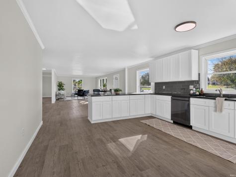 11696 N Treasure Island Drive Cromwell IN 46732