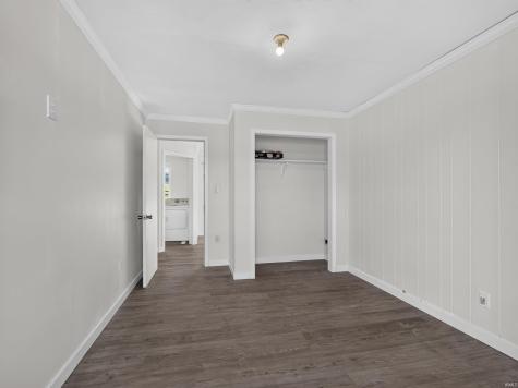 11696 N Treasure Island Drive Cromwell IN 46732
