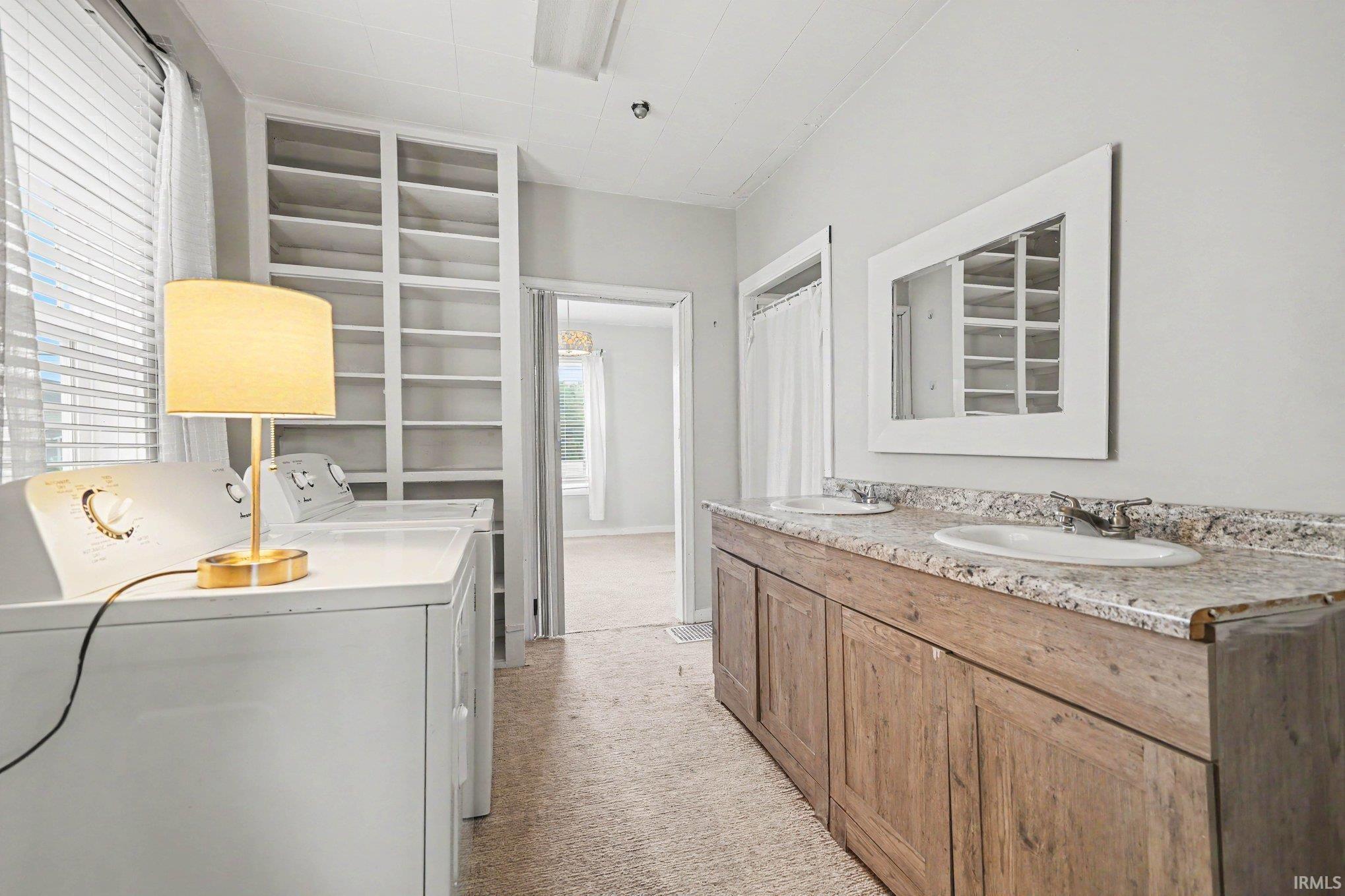 207 W Vistula Street Bristol IN 46507