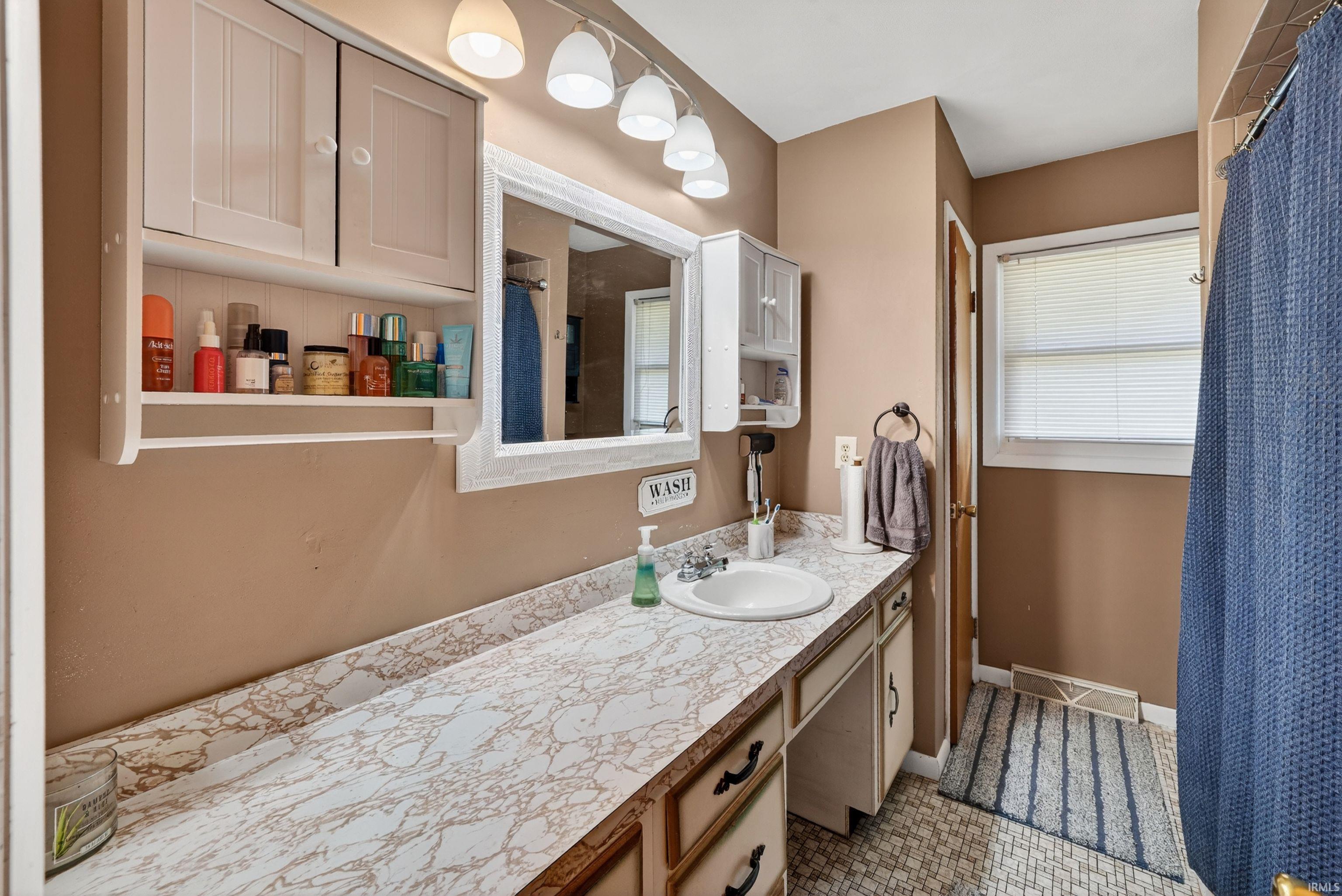 51882 Cheryl Drive Granger IN 46530