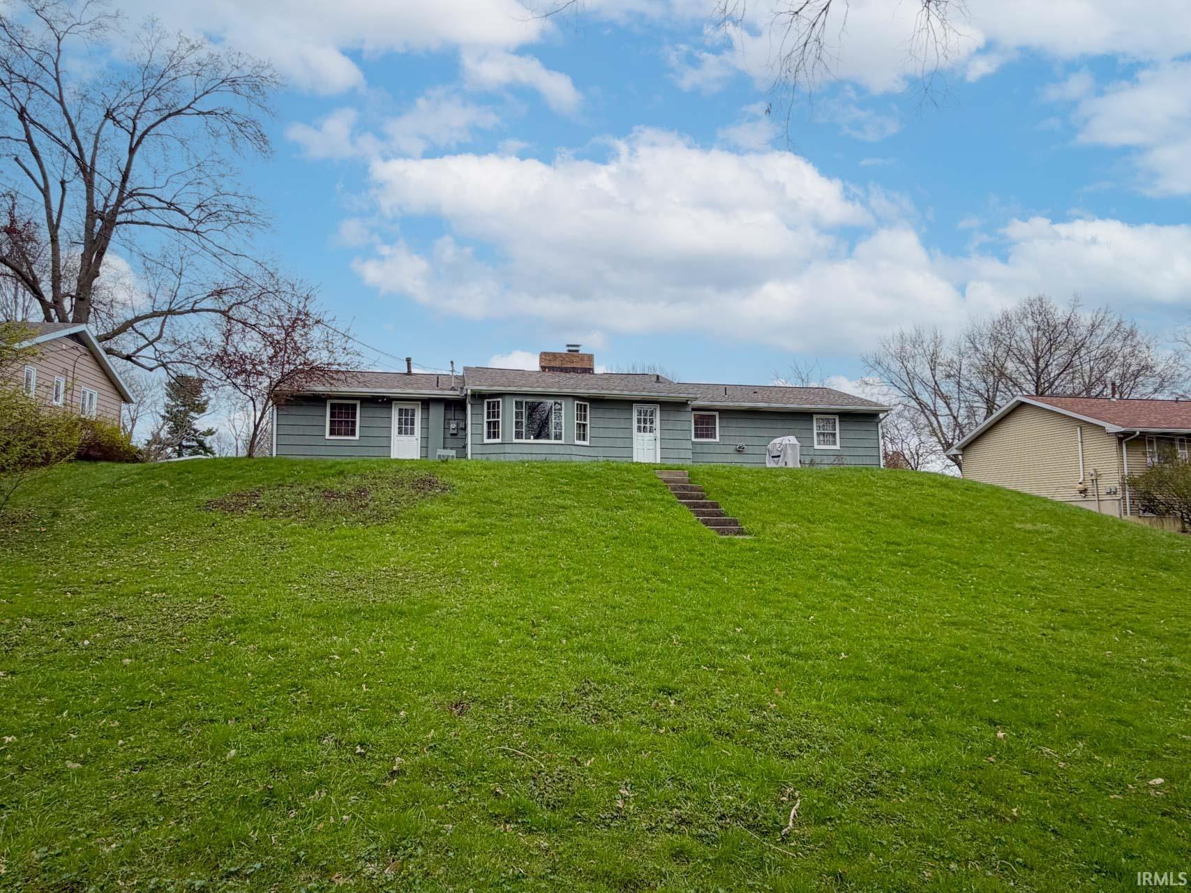 1830 Denslow Drive South Bend IN 46614