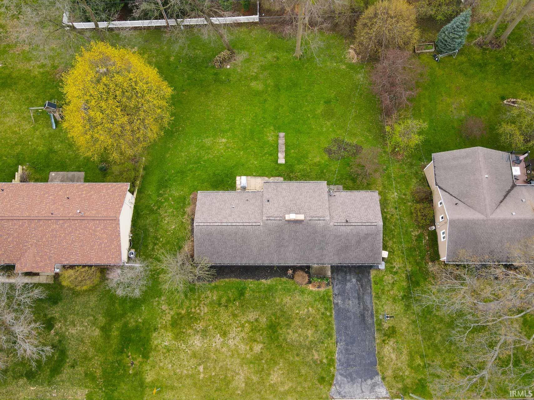 1830 Denslow Drive South Bend IN 46614