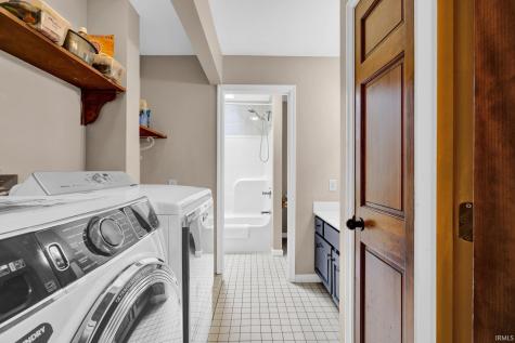 9982 S Saint Andrews Lane Bloomington IN 47401