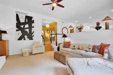 9982 S Saint Andrews Lane Bloomington IN 47401