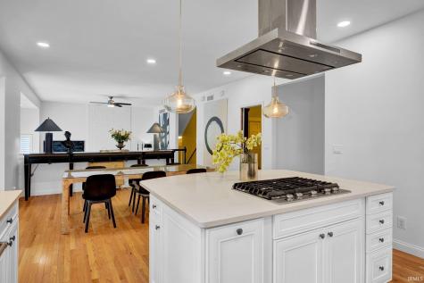 9982 S Saint Andrews Lane Bloomington IN 47401