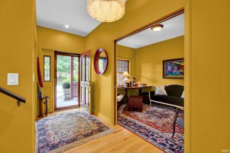 9982 S Saint Andrews Lane Bloomington IN 47401