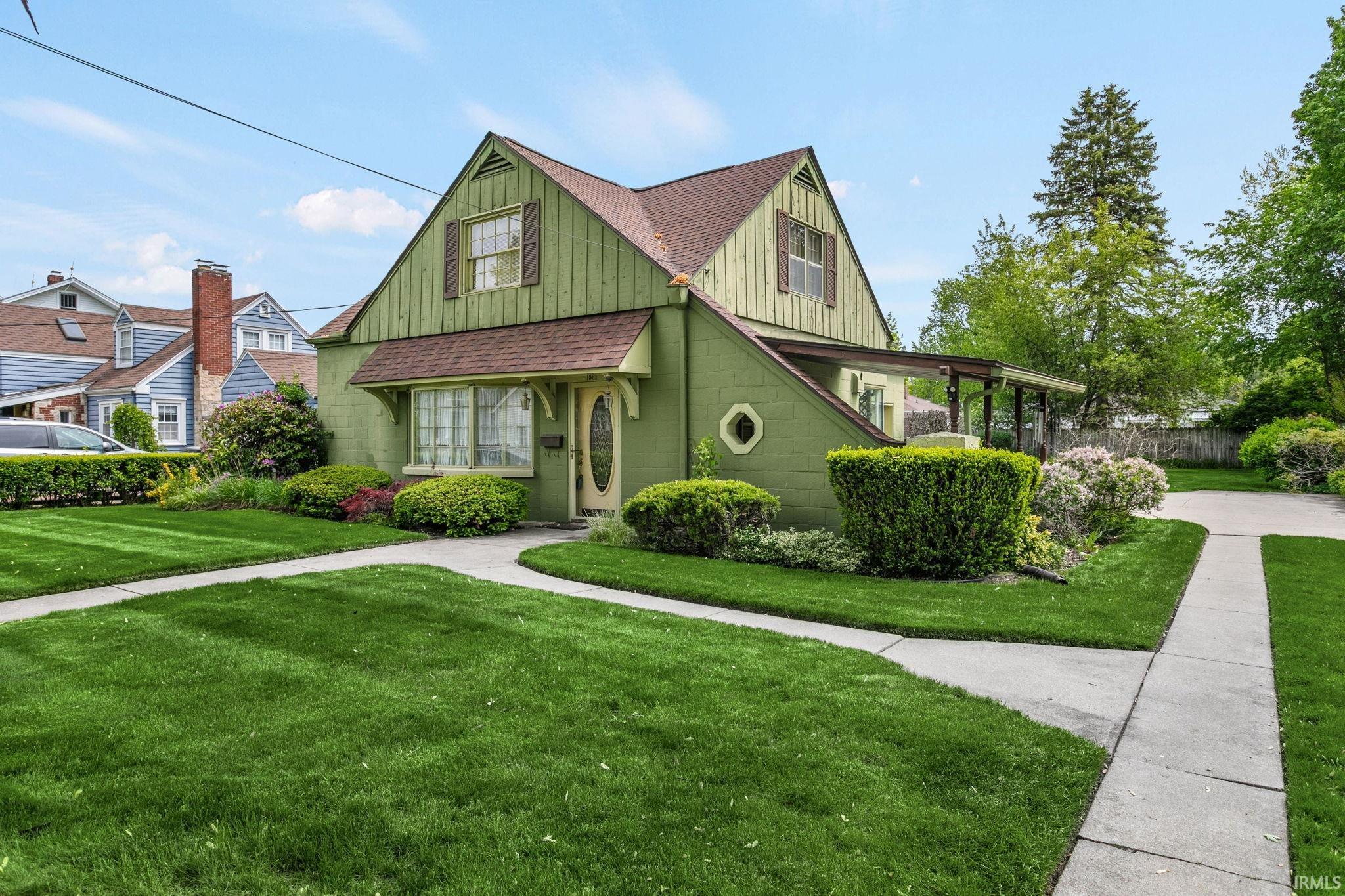 156 St. Clair Avenue Elkhart IN 46516