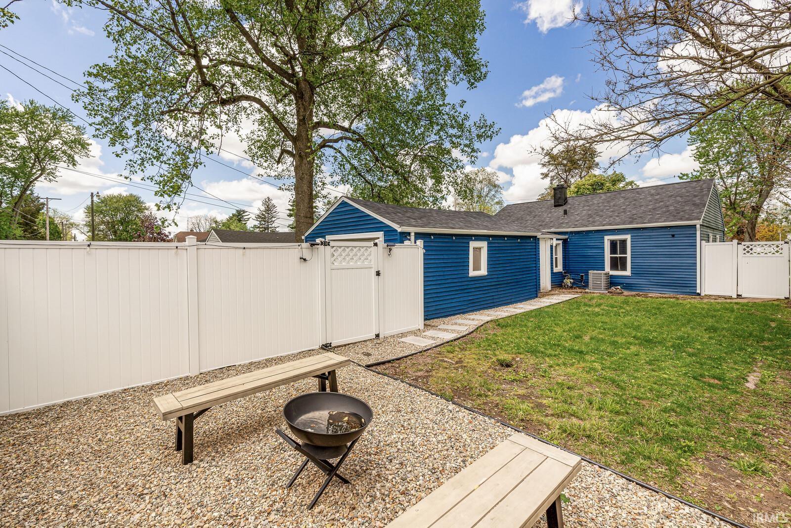 1310 Chalfant Street South Bend IN 46617