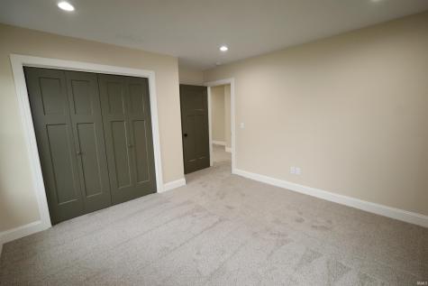 5822 Fernwood Avenue Fort Wayne IN 46809