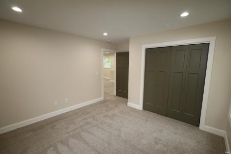 5822 Fernwood Avenue Fort Wayne IN 46809