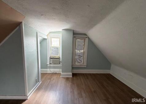 708 Hess Avenue Evansville IN 47712