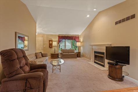 53178 Fiddlehead Court South Bend IN 46637