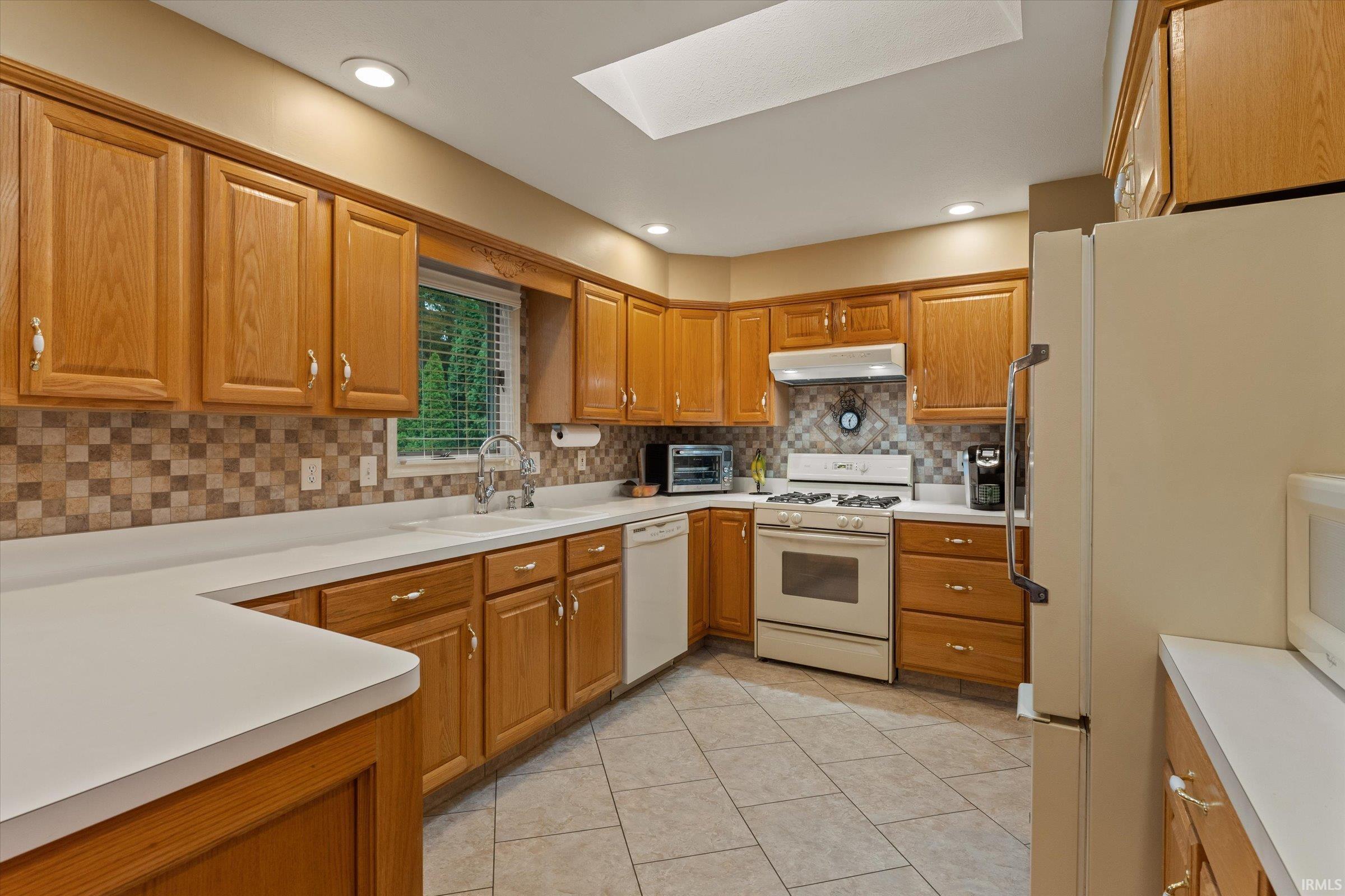 53178 Fiddlehead Court South Bend IN 46637