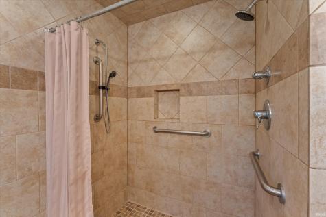 53178 Fiddlehead Court South Bend IN 46637