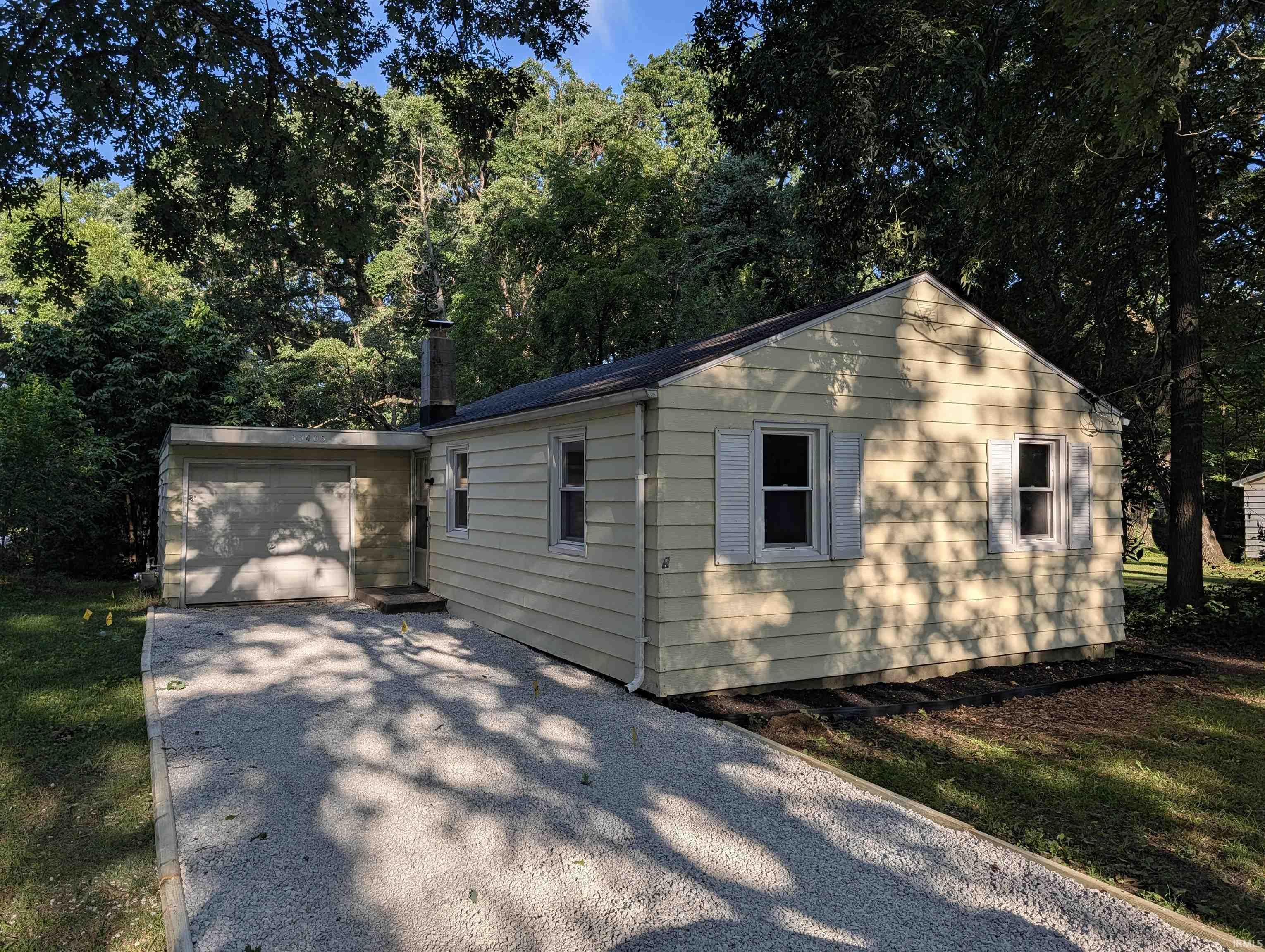 55405 Glenn Road South Bend IN 46628