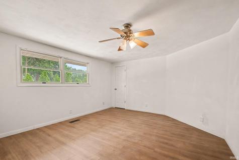 12788 N Bishop Road Syracuse IN 46567