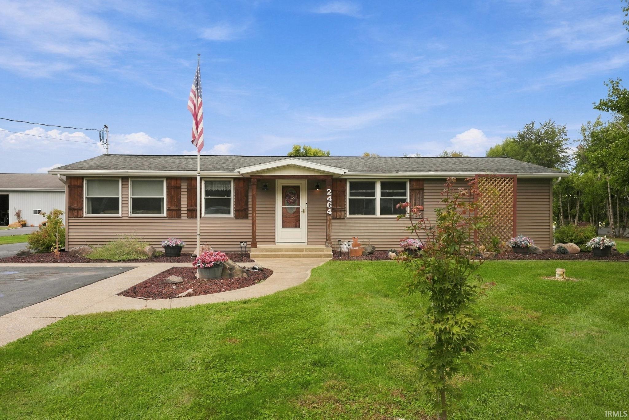 2464 E 225 S Road Warsaw IN 46580
