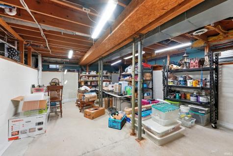 2464 E 225 S Road Warsaw IN 46580