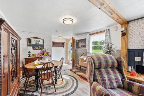 2464 E 225 S Road Warsaw IN 46580