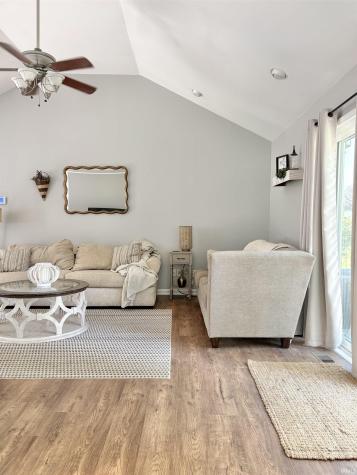 960 N Quail Ridge Circle Vincennes IN 47591