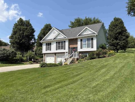 960 N Quail Ridge Circle Vincennes IN 47591
