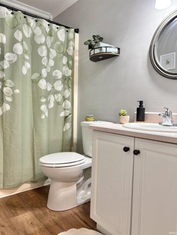 960 N Quail Ridge Circle Vincennes IN 47591