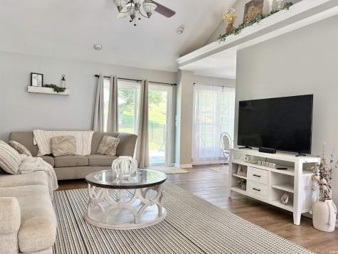 960 N Quail Ridge Circle Vincennes IN 47591