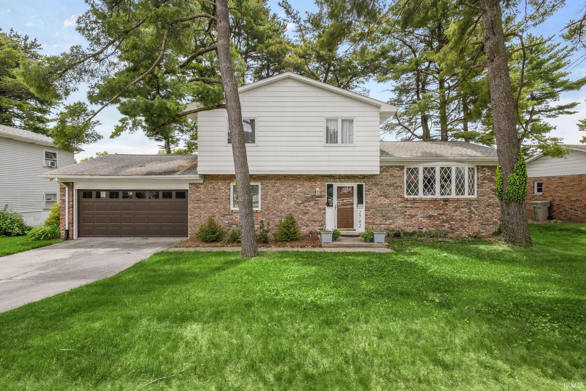 2702 Arrowhead Drive South Bend IN 46628