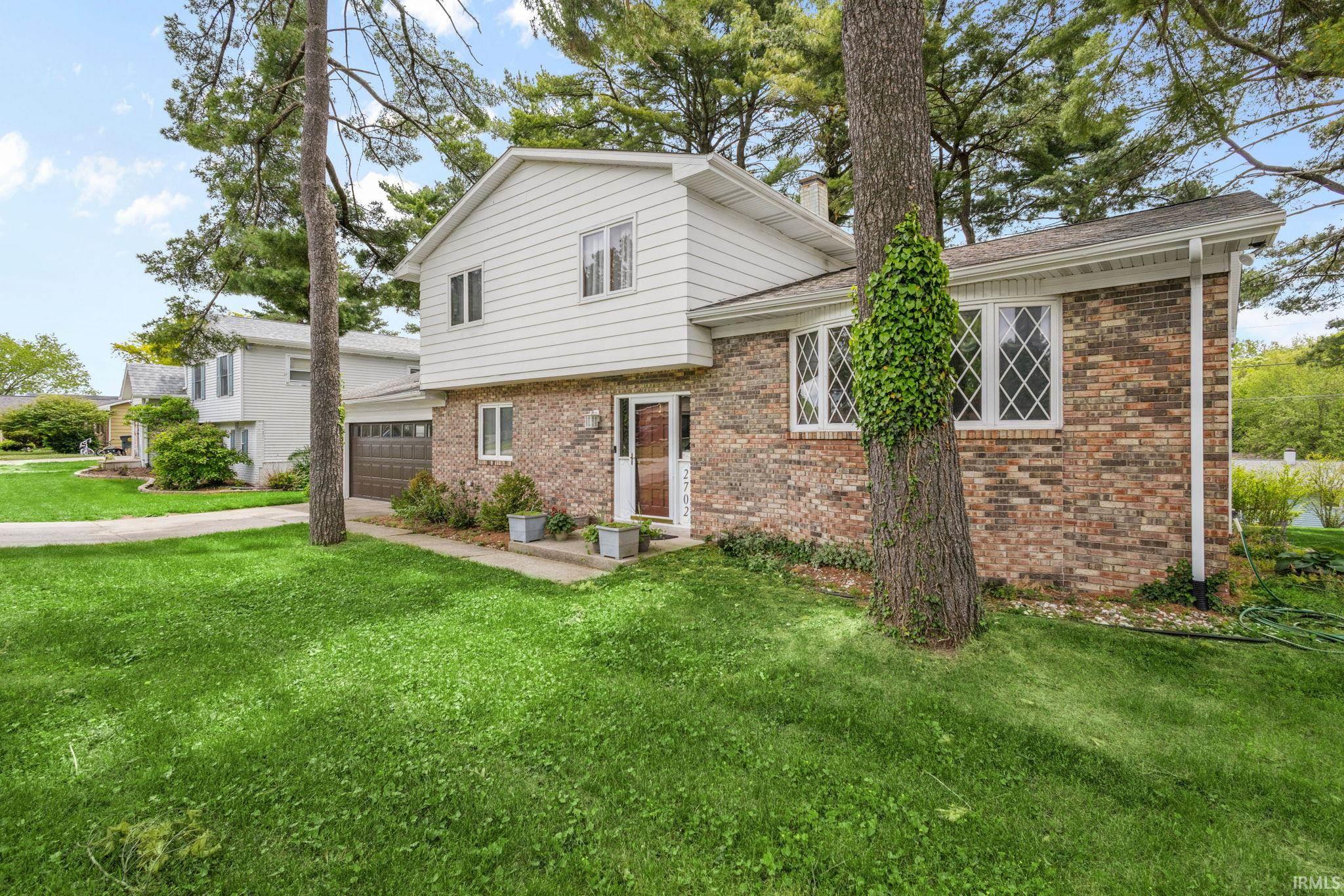 2702 Arrowhead Drive South Bend IN 46628