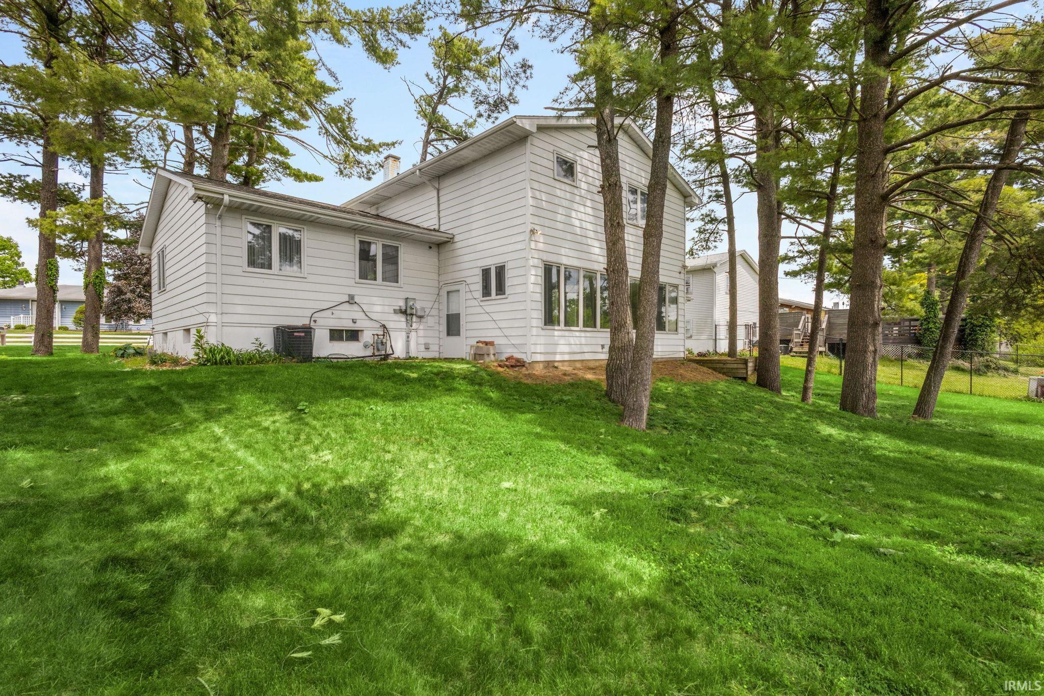 2702 Arrowhead Drive South Bend IN 46628