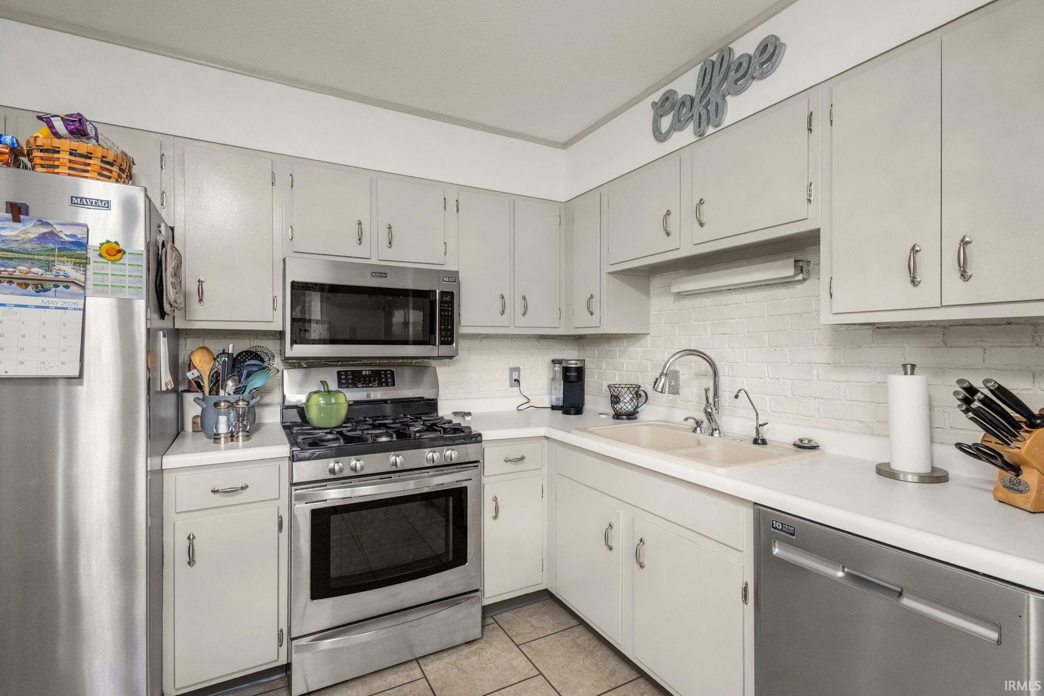 2702 Arrowhead Drive South Bend IN 46628