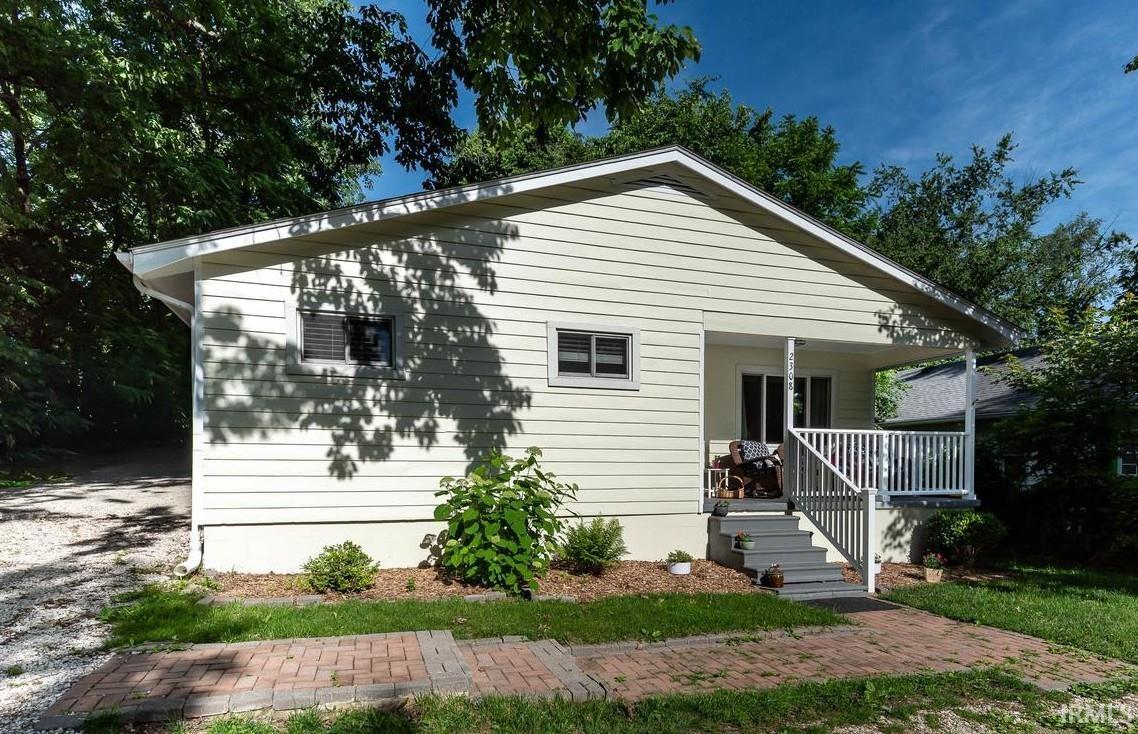 2308 S Ford Avenue Bloomington IN 47403