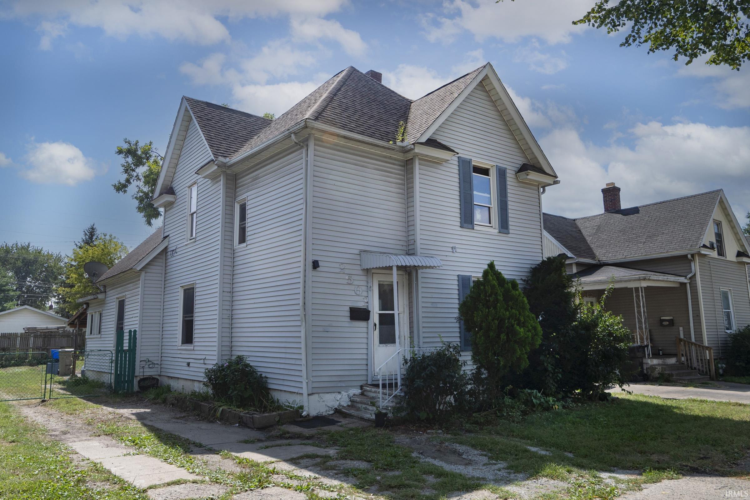 2502 Poland Street South Bend IN 46619