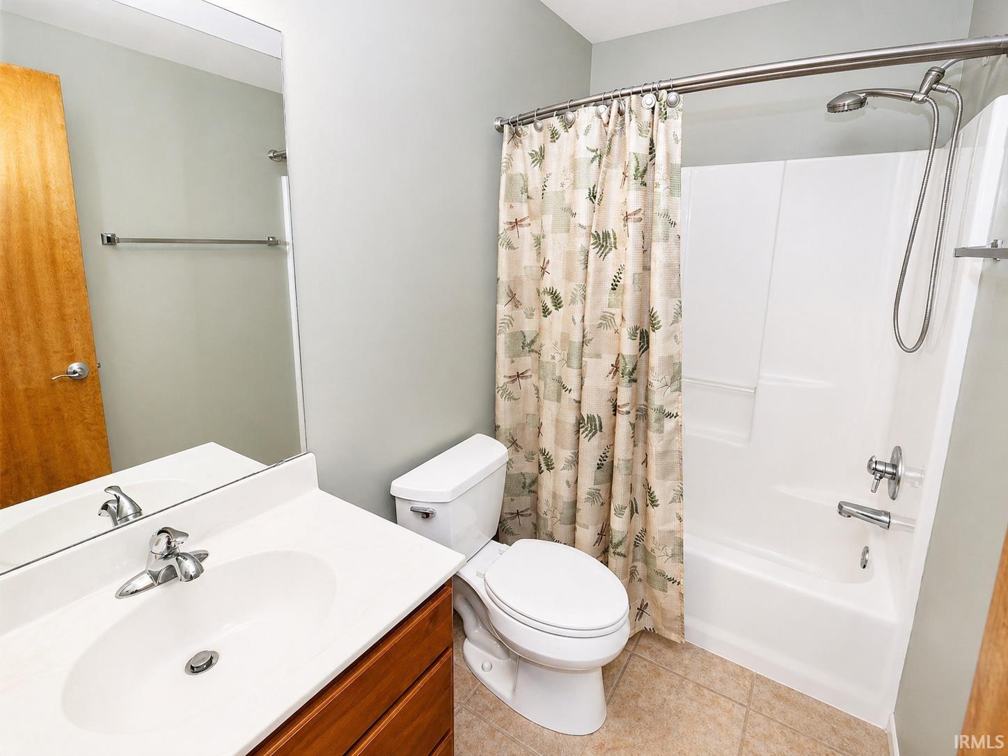 51225 Brandychase Granger IN 46530