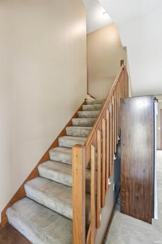 2317 Broken Oak Road Fort Wayne IN 46818
