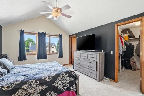 2317 Broken Oak Road Fort Wayne IN 46818