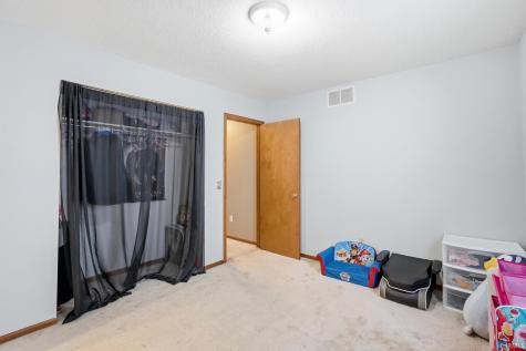 2317 Broken Oak Road Fort Wayne IN 46818