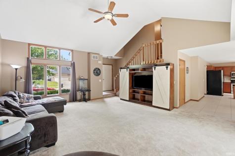 2317 Broken Oak Road Fort Wayne IN 46818